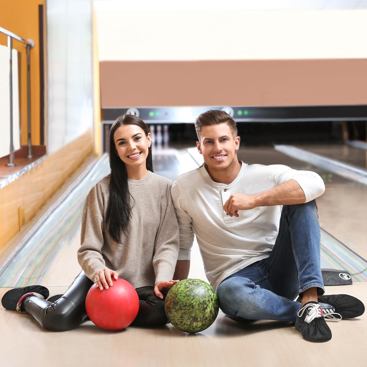 2 Pieces Bowling Shoe Covers for Sports Bowling Polyester Shoe Covers Protector Accessories for Men Women Game Sports Supplies